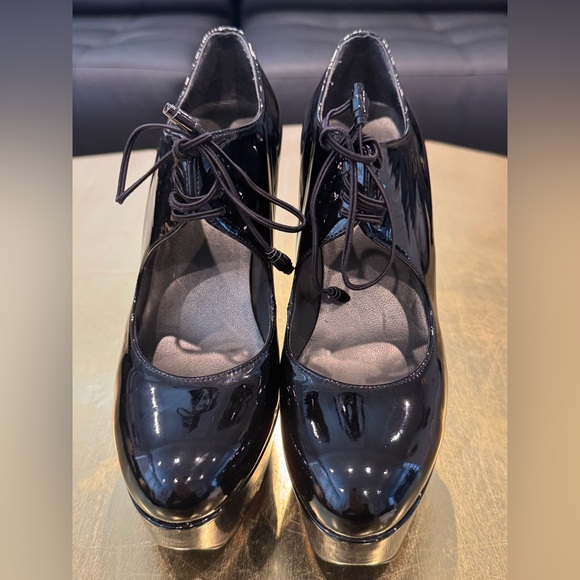 Stuart Weitzman Black Patent Leather Platform Lace-Up Heels size 6.5 - Picture 16 of 16
